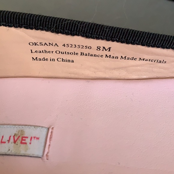 Isaac Mizrahi Live flats sz 8 m black lace patterned black bow - Picture 8 of 10